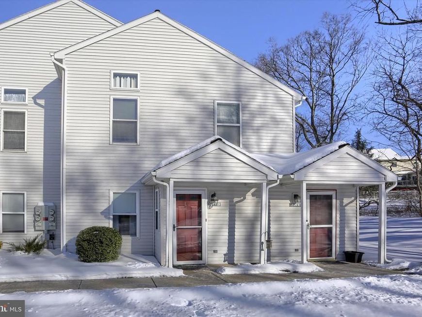 5809 D Hidden Lake Drive, Harrisburg, PA 17111 Main Photo