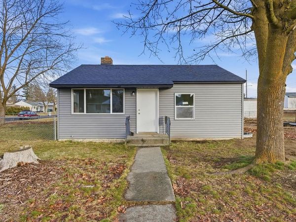 2426 W Rowan Ave, Spokane, WA 99205
