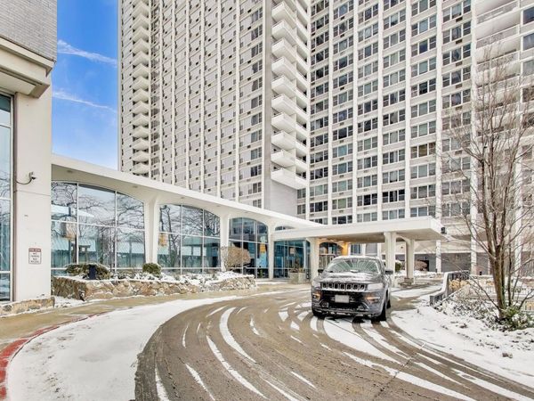 4250 N Marine Drive, Unit 2324, Chicago, IL 60613