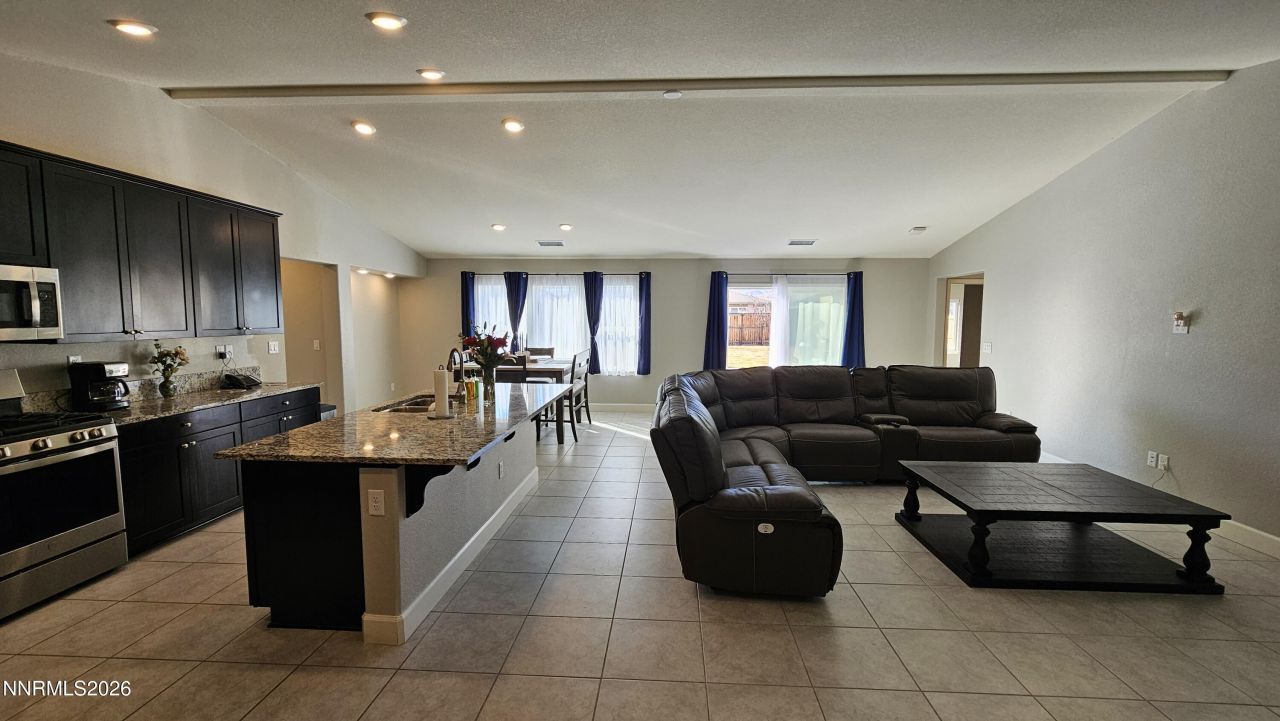 7415 Souverain Lane, Reno, NV 89506 Photo