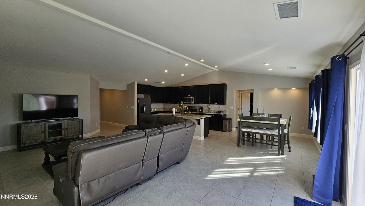 7415 Souverain Lane, Reno, NV 89506 Photo