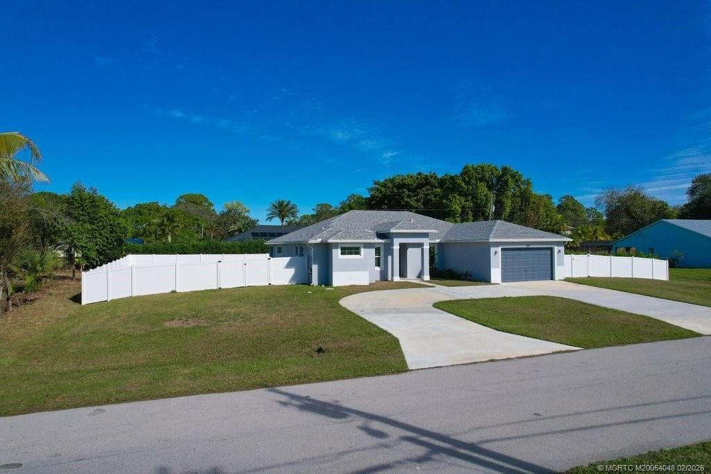 2017 SW Justison Avenue, Port Saint Lucie, FL 34953 Photo