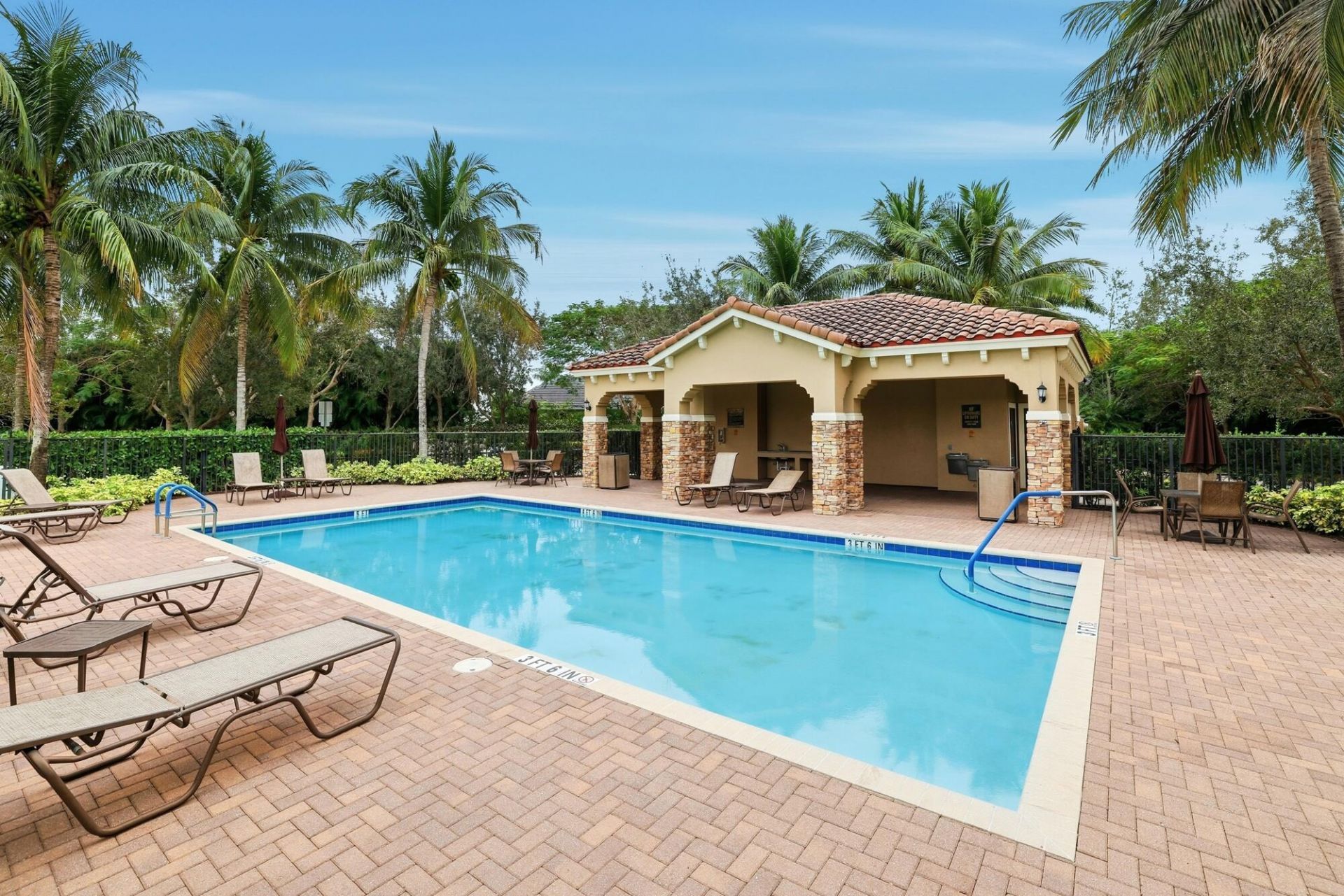 10457 Wellington Parc Drive, Wellington, FL 33449 Photo