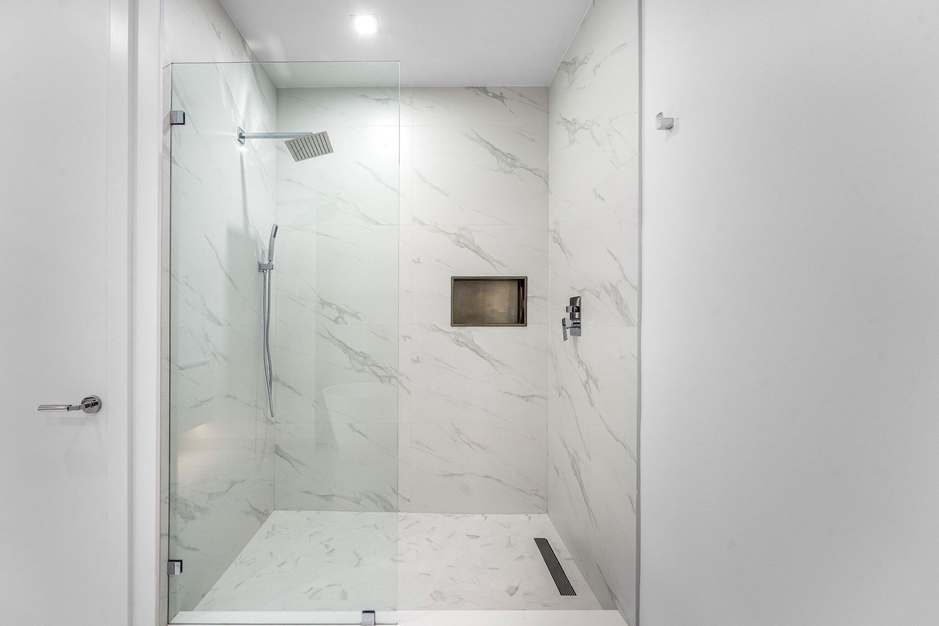 220 Lake Shore Drive, Unit 2005, Lake Park, FL 33403 Photo