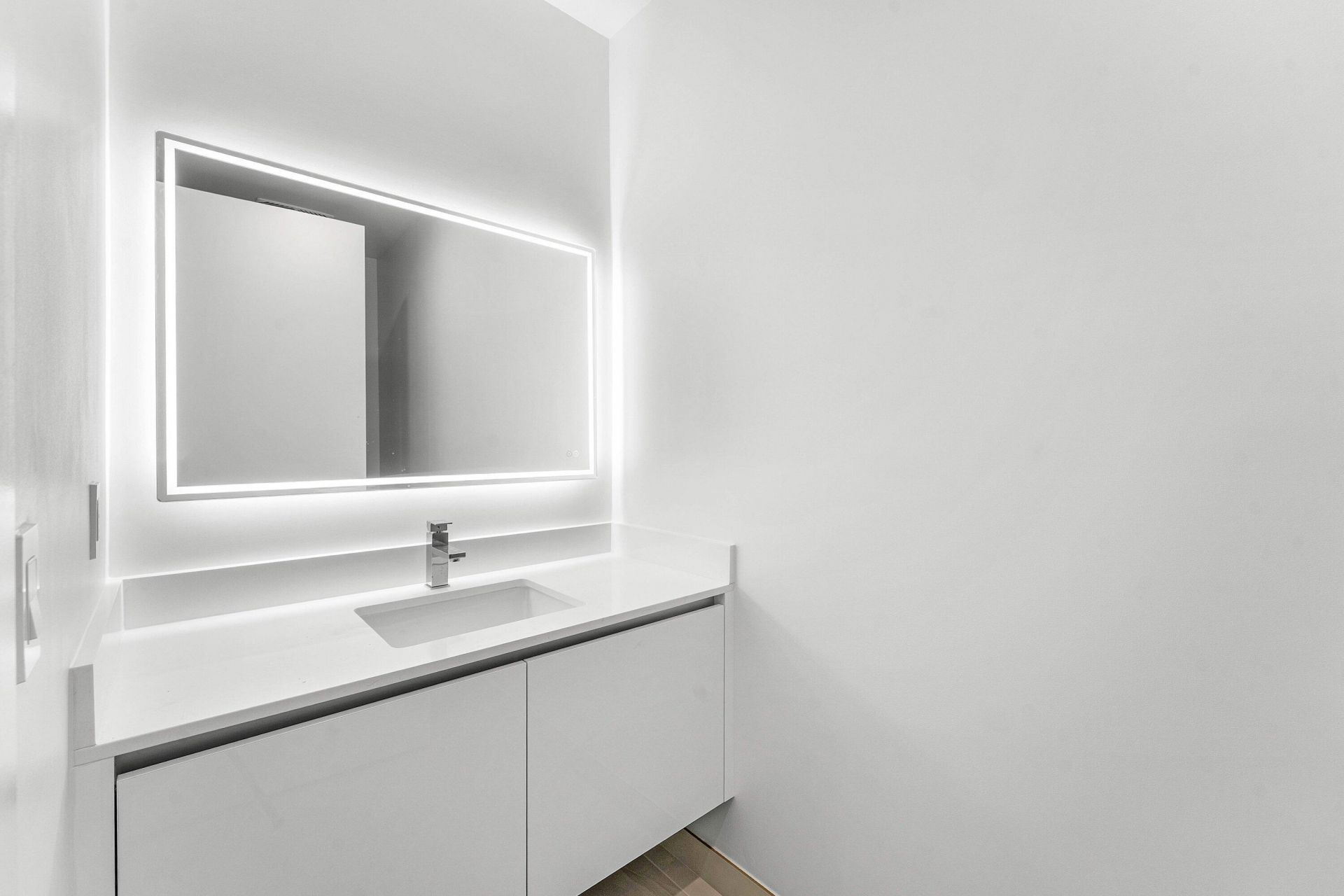 220 Lake Shore Drive, Unit 2005, Lake Park, FL 33403 Photo