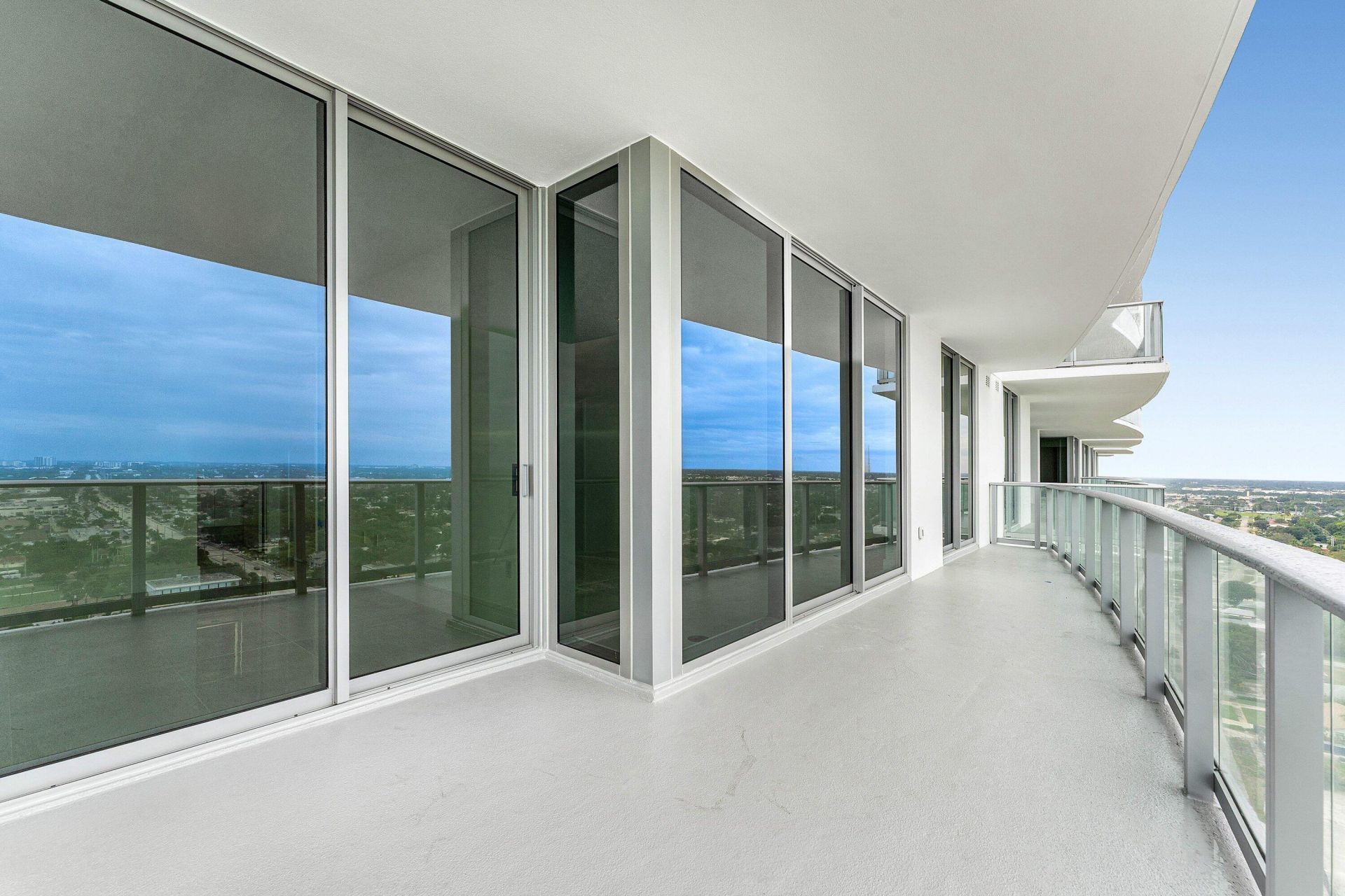 220 Lake Shore Drive, Unit 2005, Lake Park, FL 33403 Photo