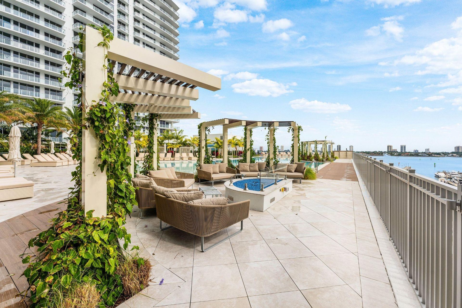 220 Lake Shore Drive, Unit 2005, Lake Park, FL 33403 Photo