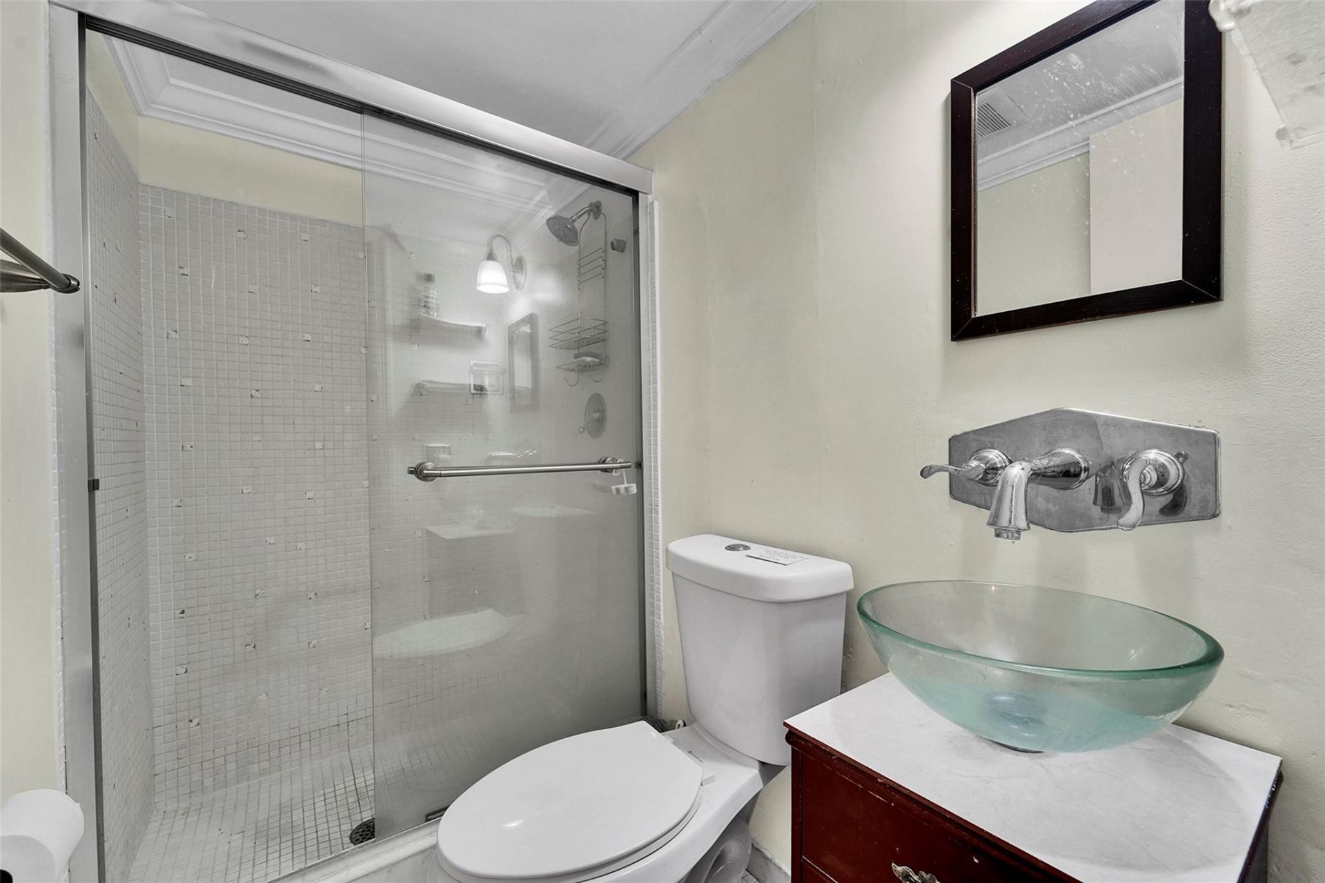 1439 S Ocean Boulevard, Unit 105, Lauderdale by the Sea, FL 33062 Photo