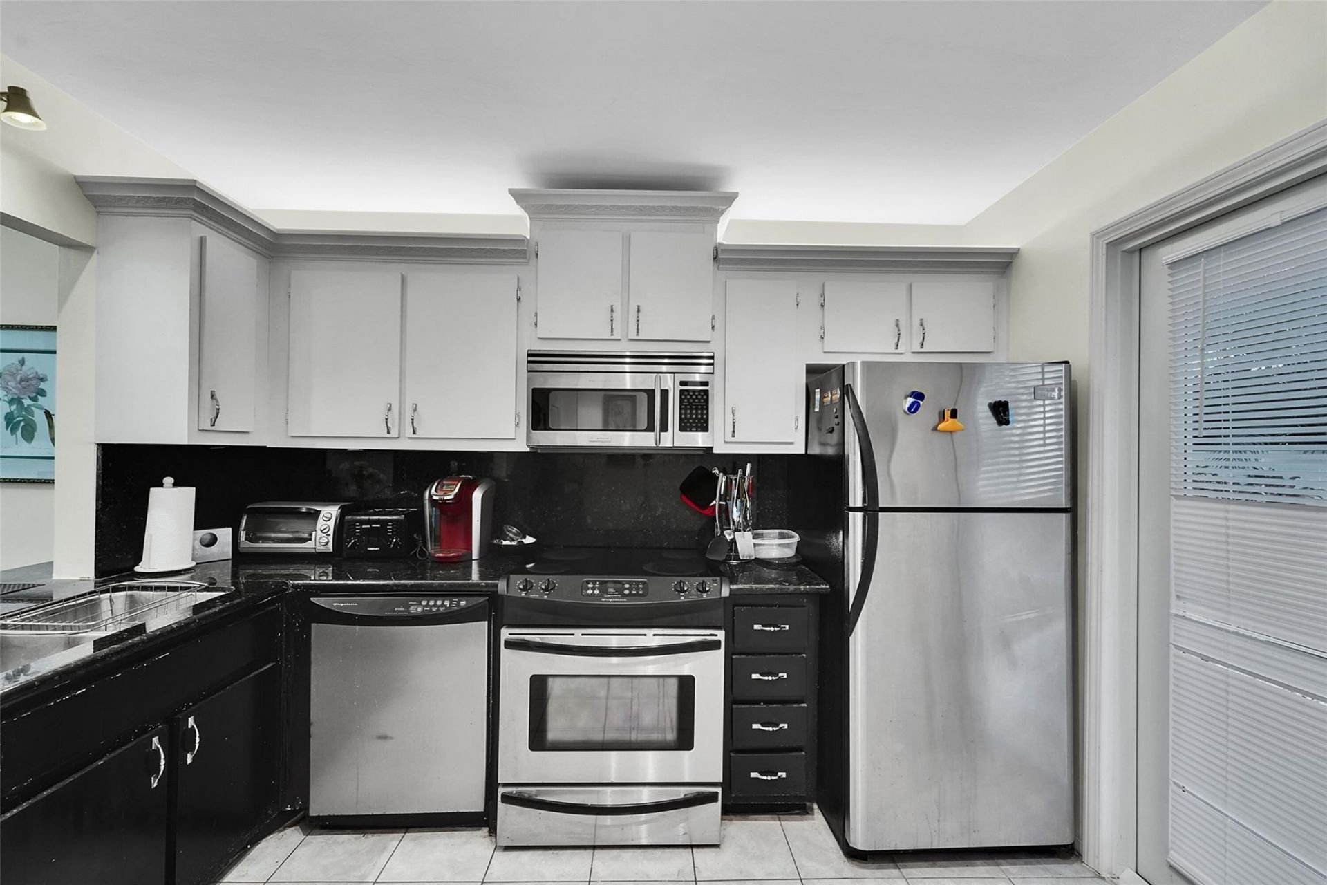 1439 S Ocean Boulevard, Unit 105, Lauderdale by the Sea, FL 33062 Photo