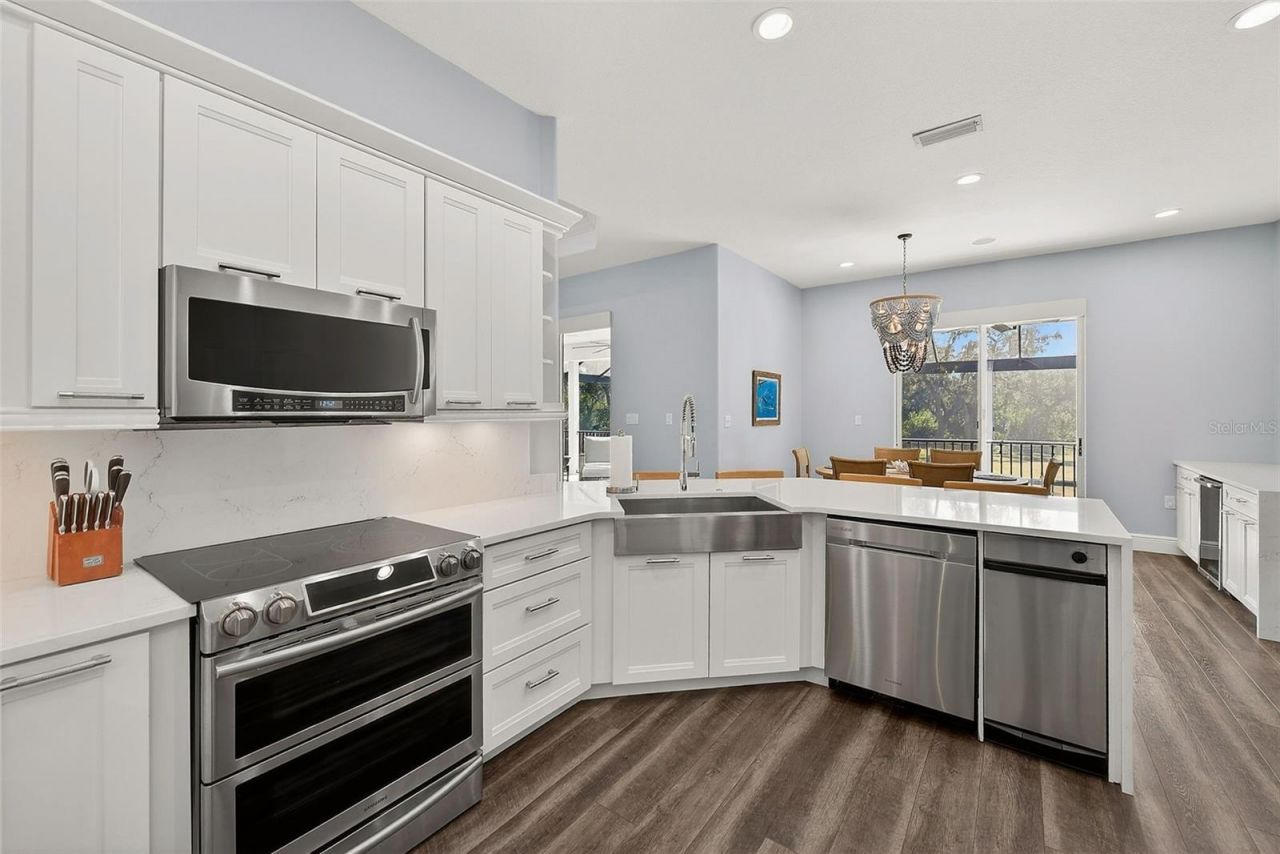 3410 26th Avenue E, Bradenton, FL 34208 Photo