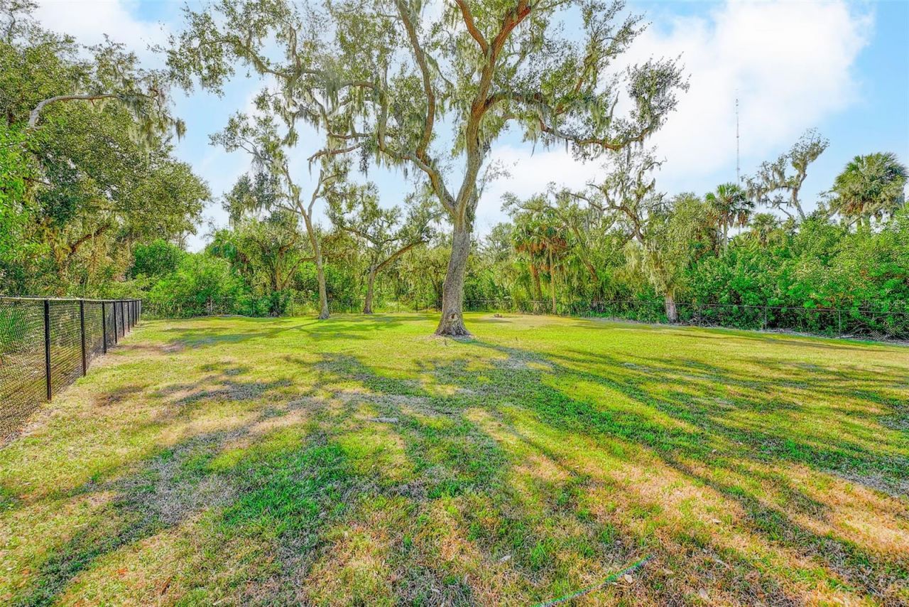 3410 26th Avenue E, Bradenton, FL 34208 Photo