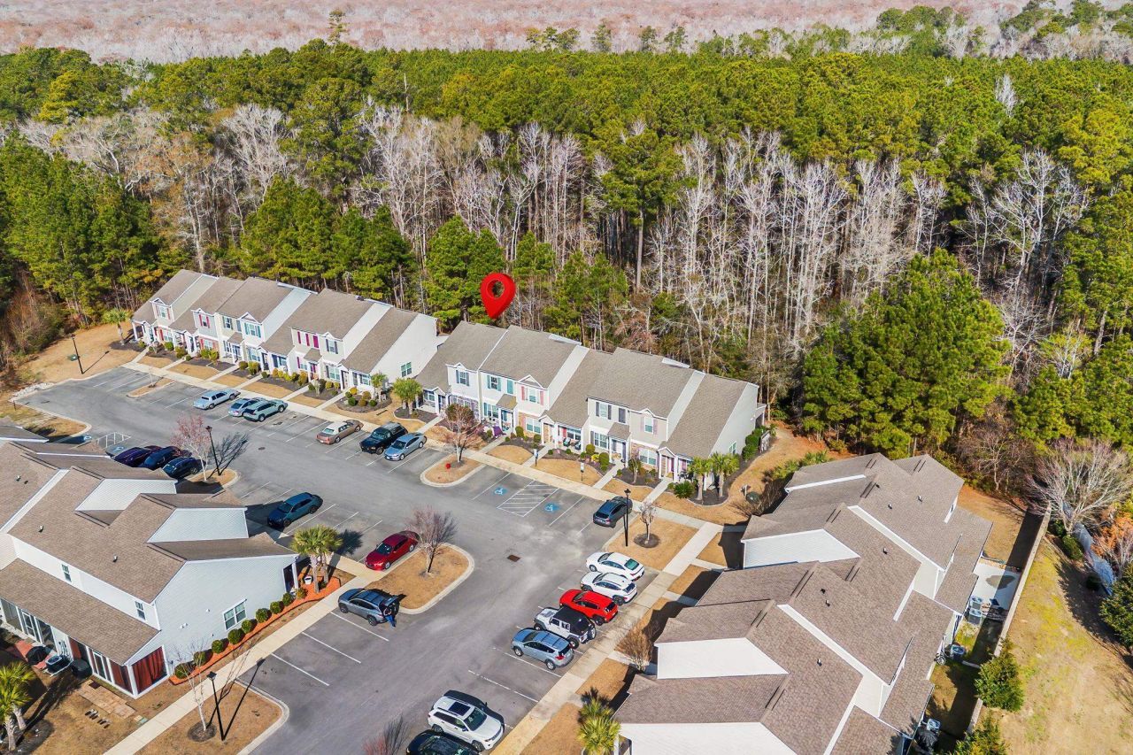 1086 Dinger Ct. Photo 42