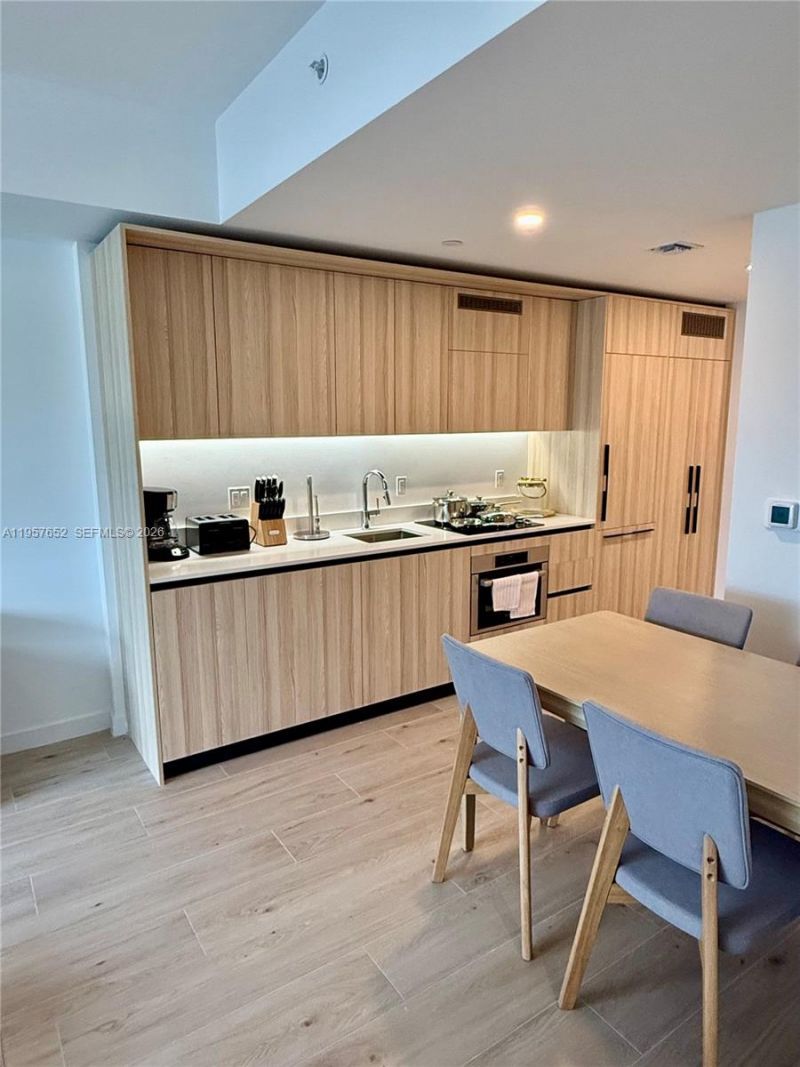 225 N Miami Ave , Unit 3406, Miami, FL 33128 Photo