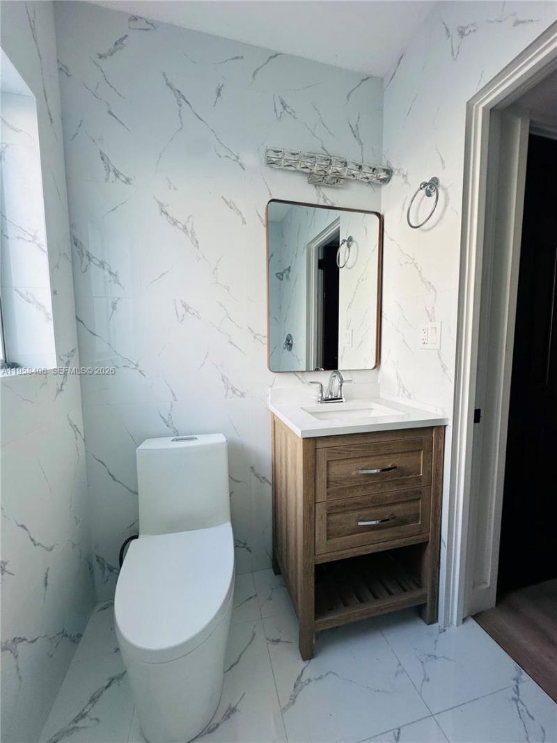 3052 SW 6th St , Miami, FL 33135 Photo