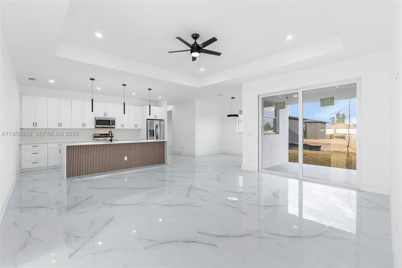 1523 NE 19 Ave, Cape Coral, FL 33909 Photo