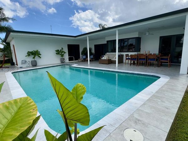 6705 Ficus Dr , Miramar, FL 33023