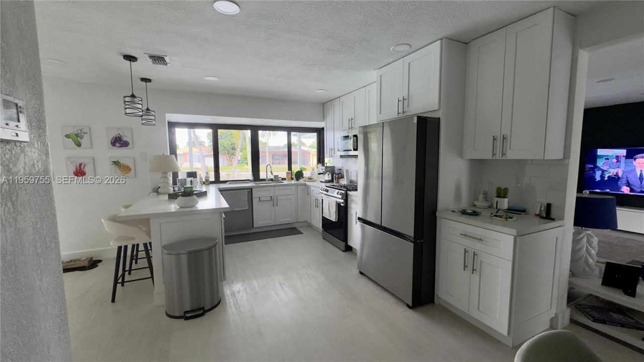 6705 Ficus Dr , Miramar, FL 33023 Photo