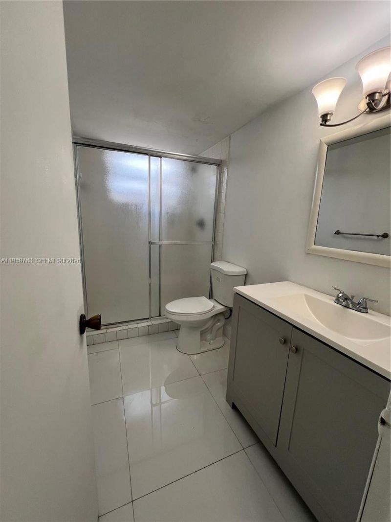 14155 SW 87th St, Unit E201, Miami, FL 33183 Photo