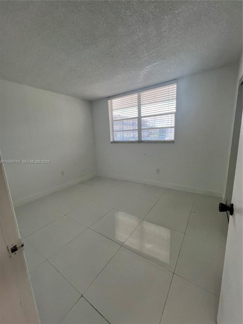 14155 SW 87th St, Unit E201, Miami, FL 33183 Photo