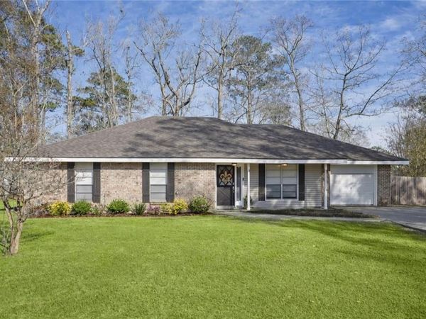 231 CAROLE Drive, Mandeville, LA 70448
