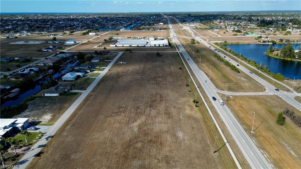 528-600 Burnt Store Rd N, Cape Coral, FL 33993 Photo