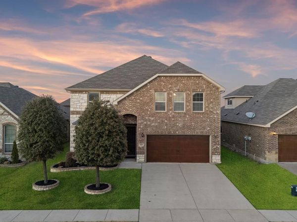 5448 Tuxbury Pond Drive, Fort Worth, TX 76179