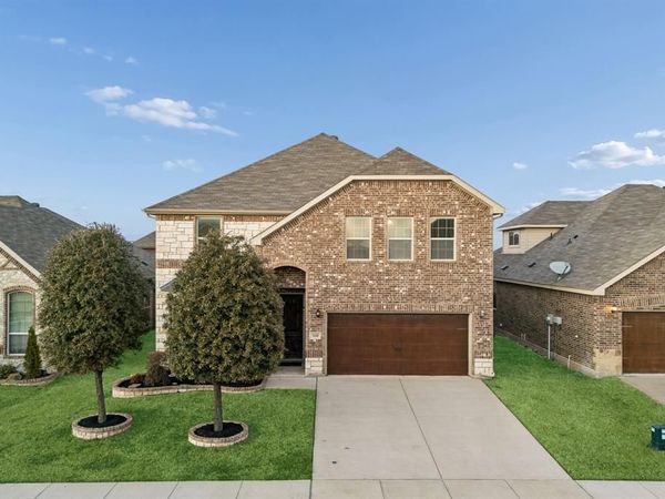 5448 Tuxbury Pond Drive, Fort Worth, TX 76179
