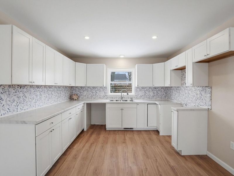 215 Rooney Drive, Urbana, OH 43078 Photo 10