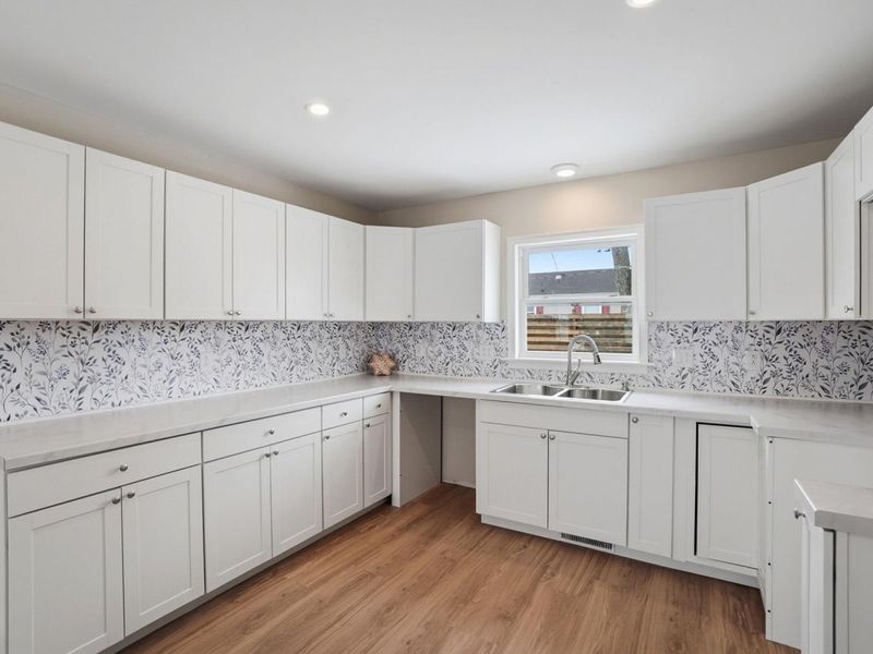 215 Rooney Drive, Urbana, OH 43078 Photo 11