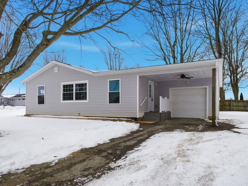 215 Rooney Drive, Urbana, OH 43078 Photo 2