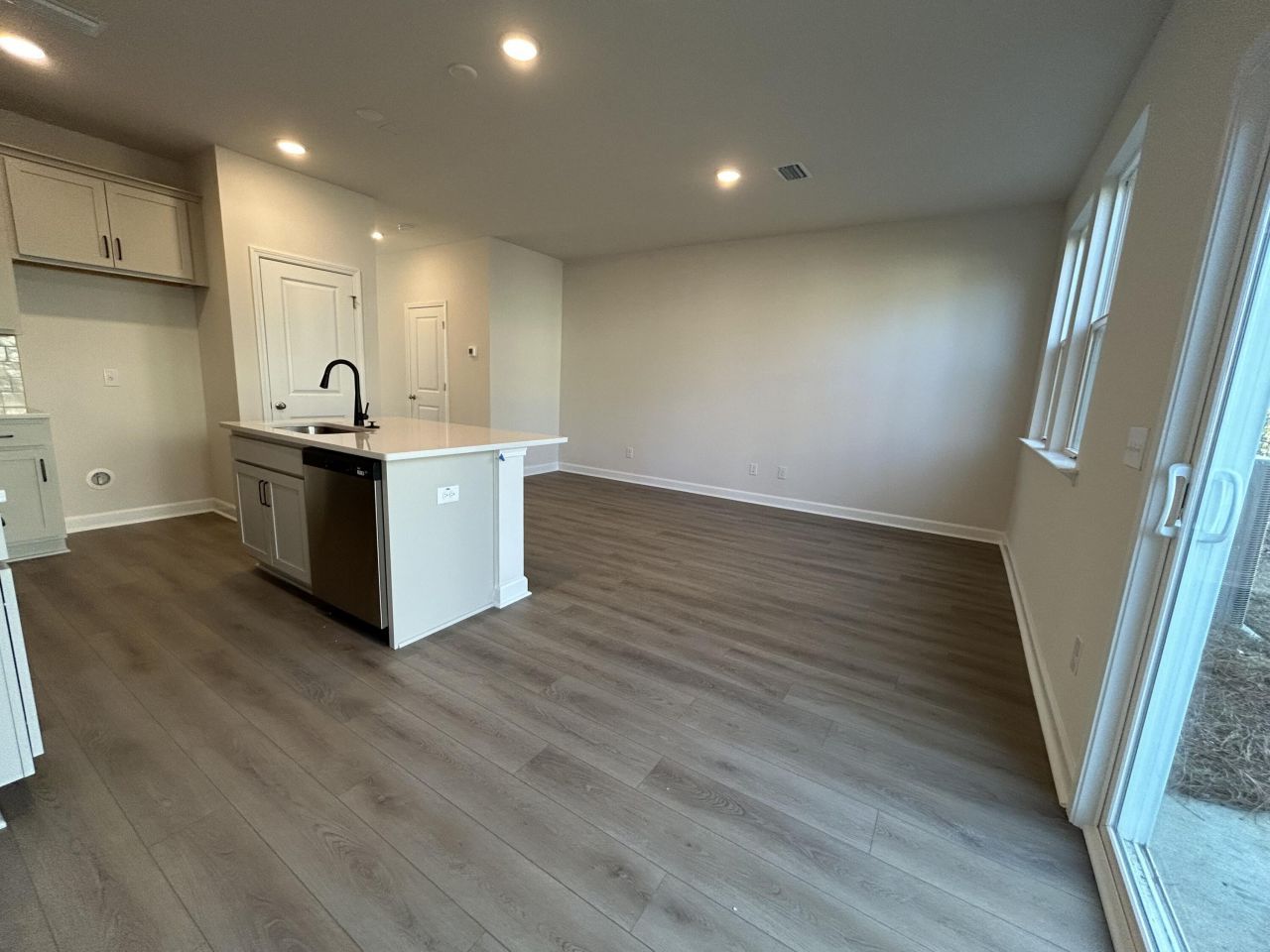 101 Berry Shoals Drive Photo 10