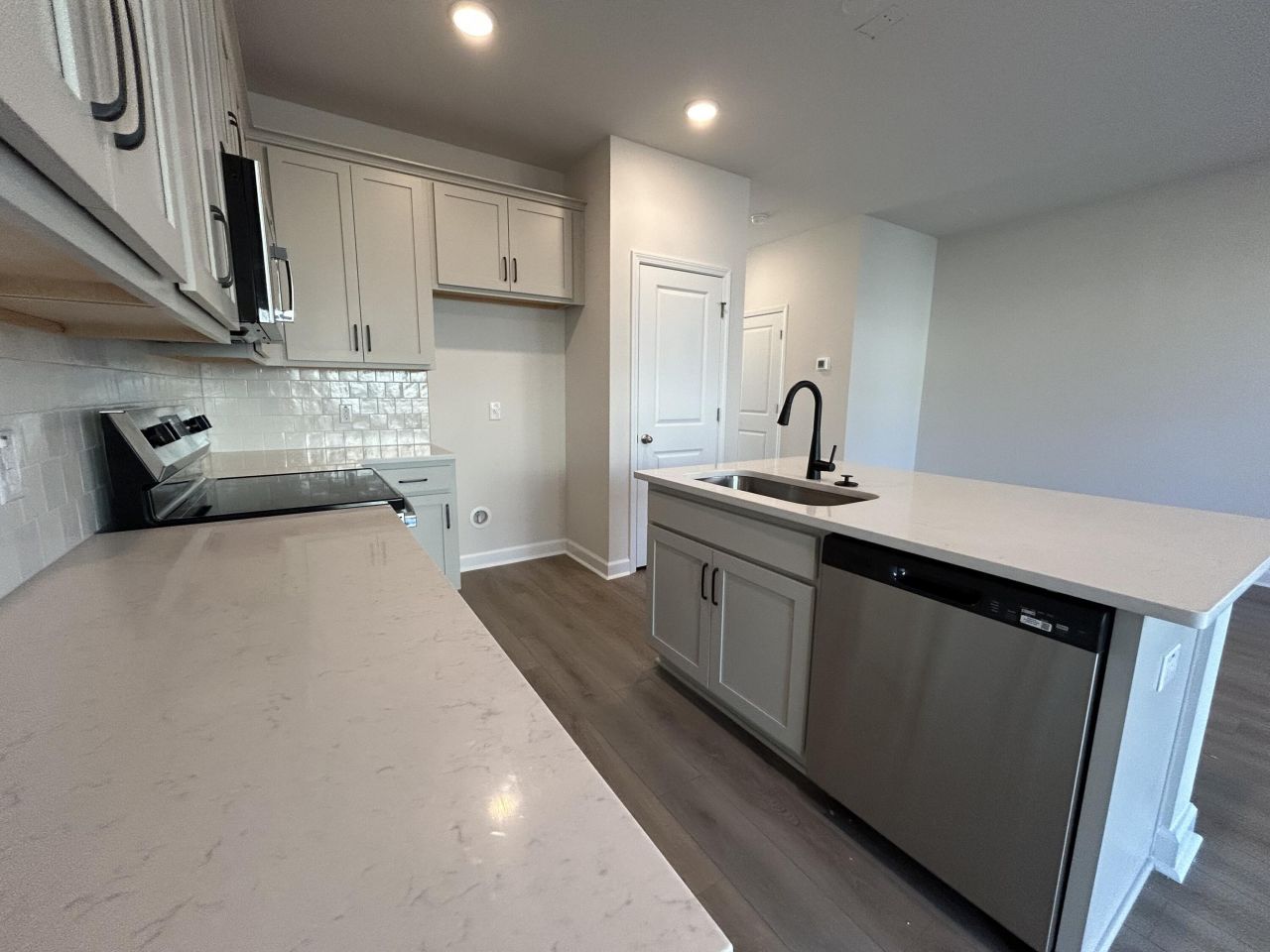 101 Berry Shoals Drive Photo 9