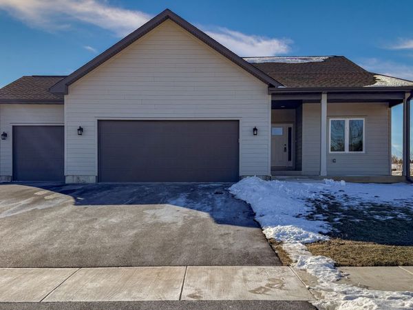 550 Cross Plains Road, Rockford, IL 61107