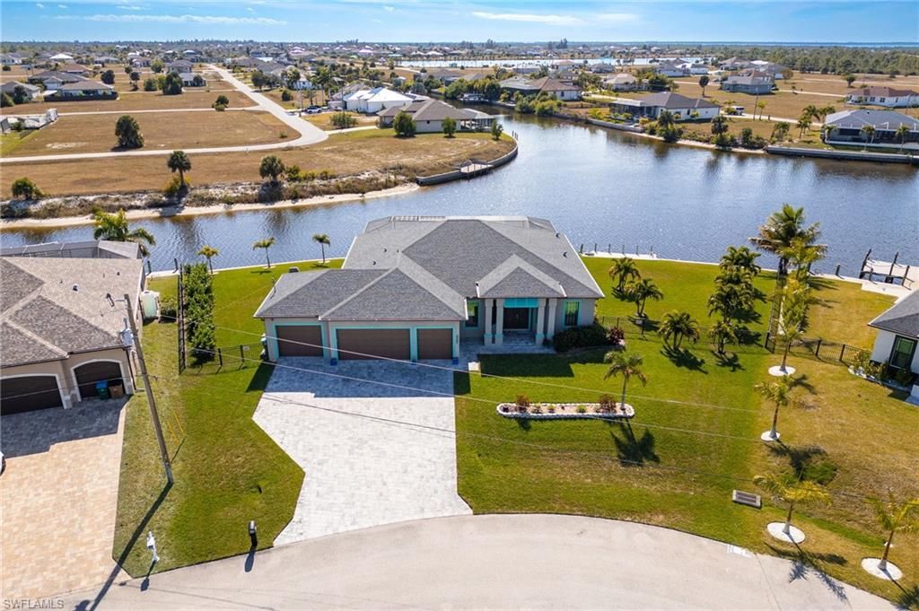 4214 NW 39th Ln, Cape Coral, FL 33993 Photo