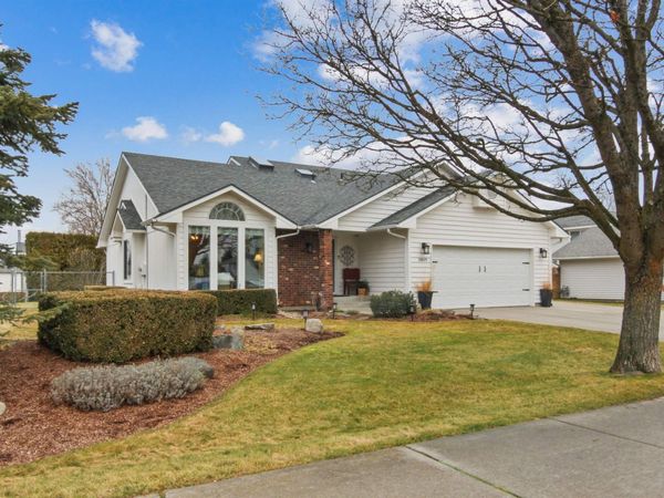 3809 S Loretta Dr, Spokane Valley, WA 99206