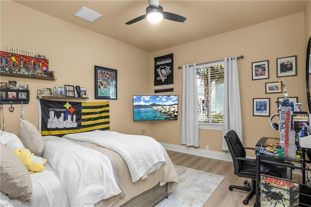 22071 Red Laurel Ln E, Estero, FL 33928 Photo