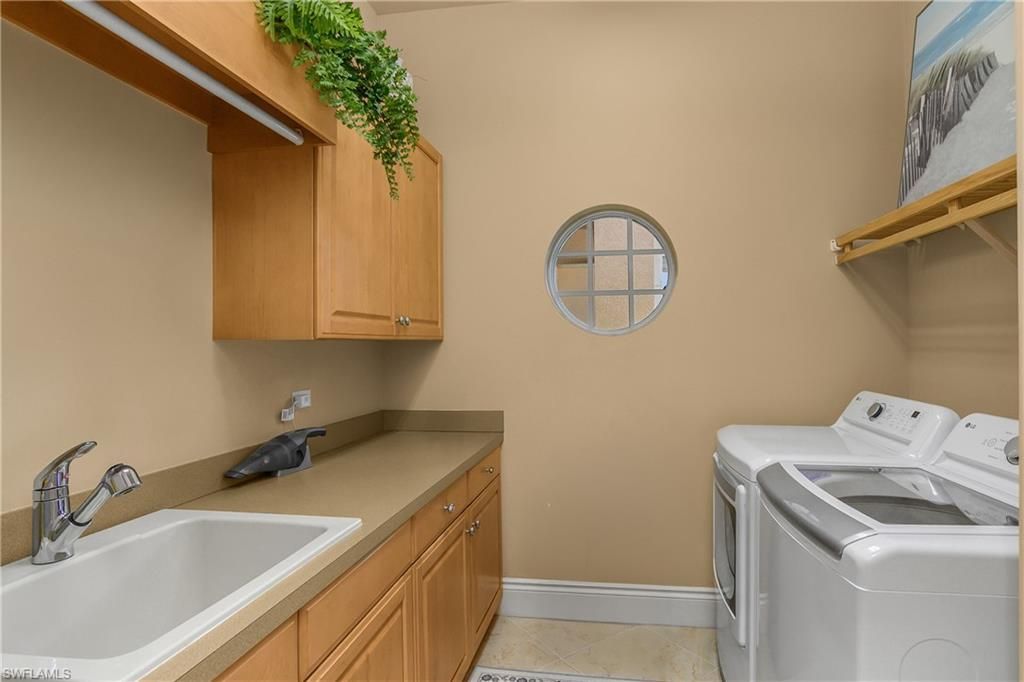 22071 Red Laurel Ln E, Estero, FL 33928 Photo