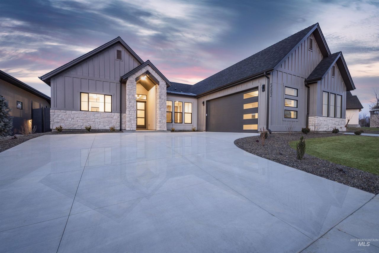 5502 W Haughburn Dr, Eagle, ID 83616 Main Photo