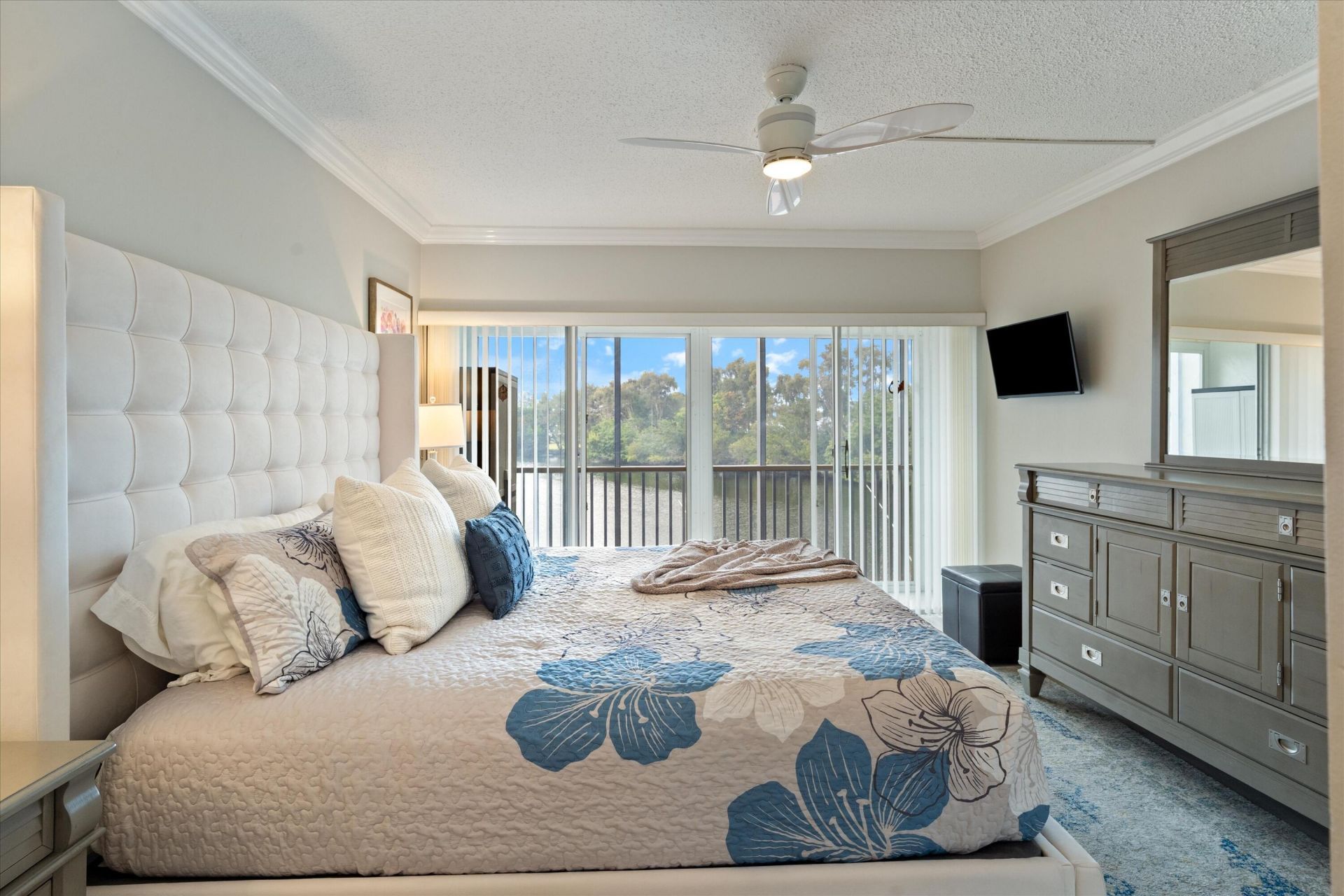1319 E Hillsboro Boulevard, Unit 214, Deerfield Beach, FL 33441 Photo