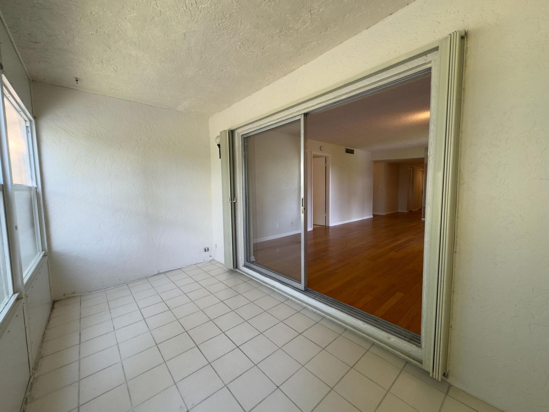 2800 Fiore Way, Unit 201, Delray Beach, FL 33445 Photo