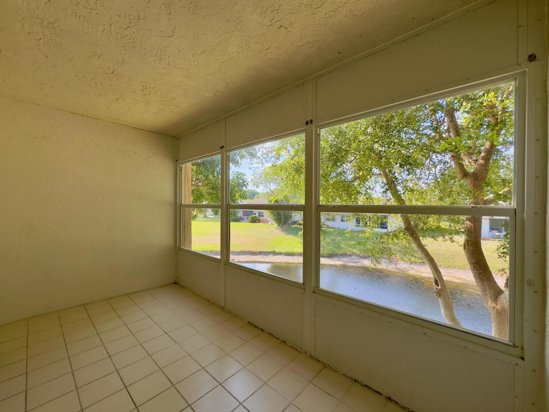 2800 Fiore Way, Unit 201, Delray Beach, FL 33445 Photo