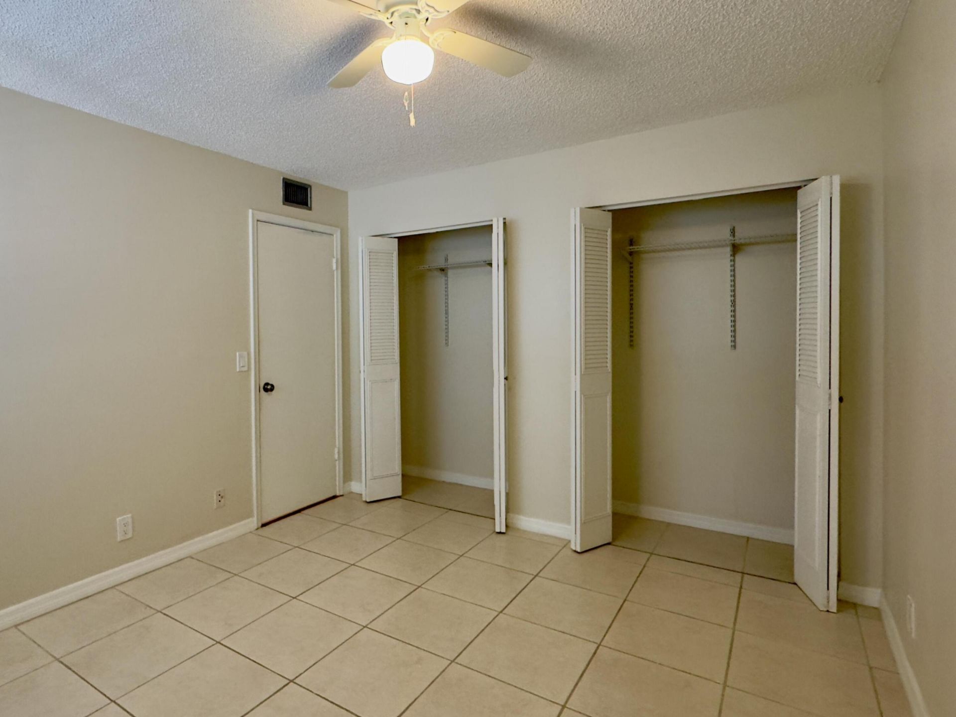 2800 Fiore Way, Unit 201, Delray Beach, FL 33445 Photo