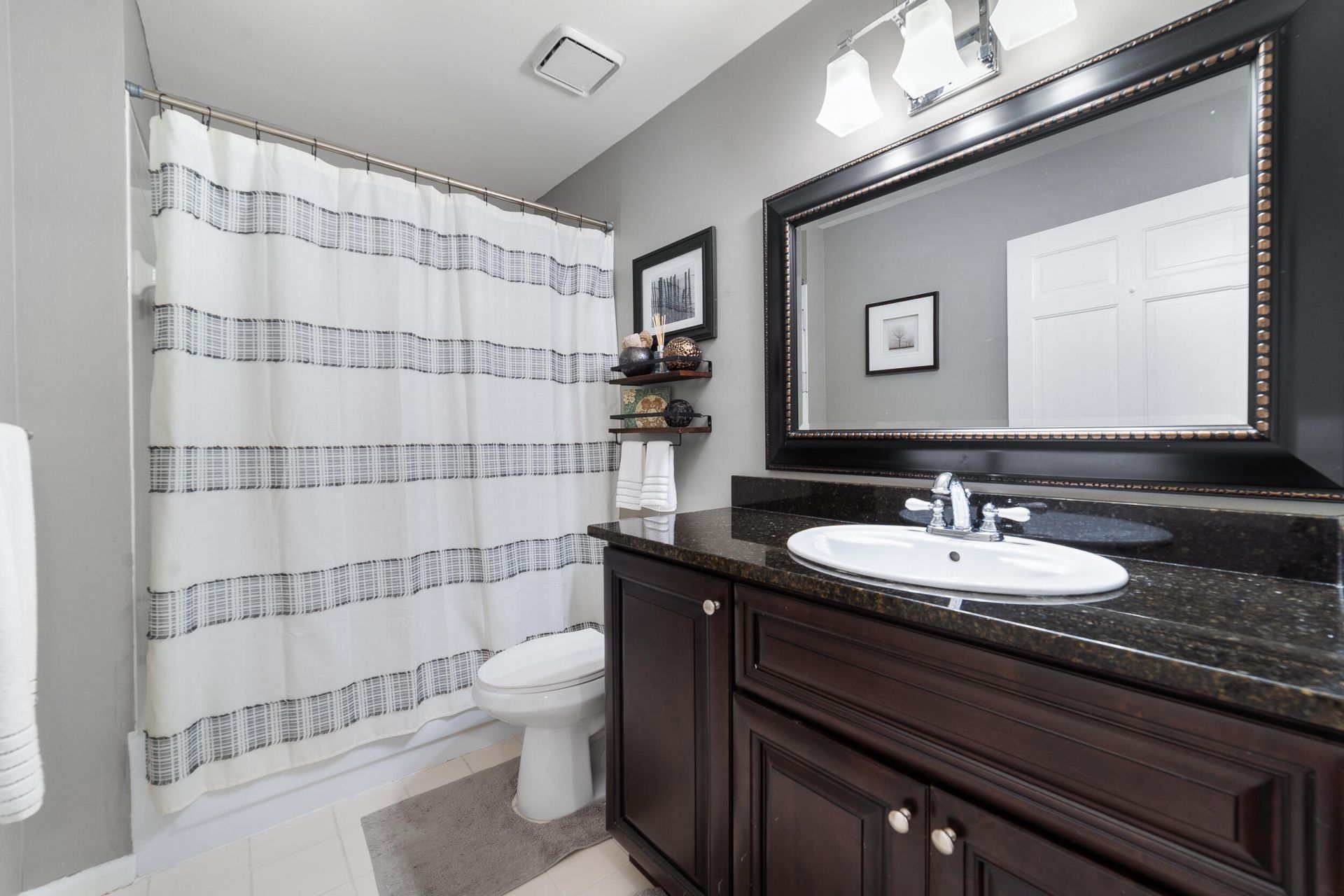 1045 Raintree Lane, Wellington, FL 33414 Photo