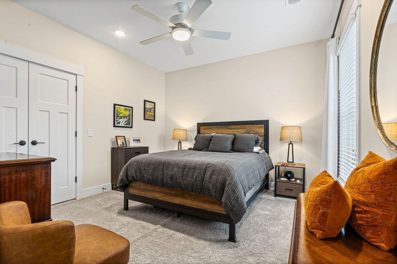 138 Twisted Oak Trail Photo 14