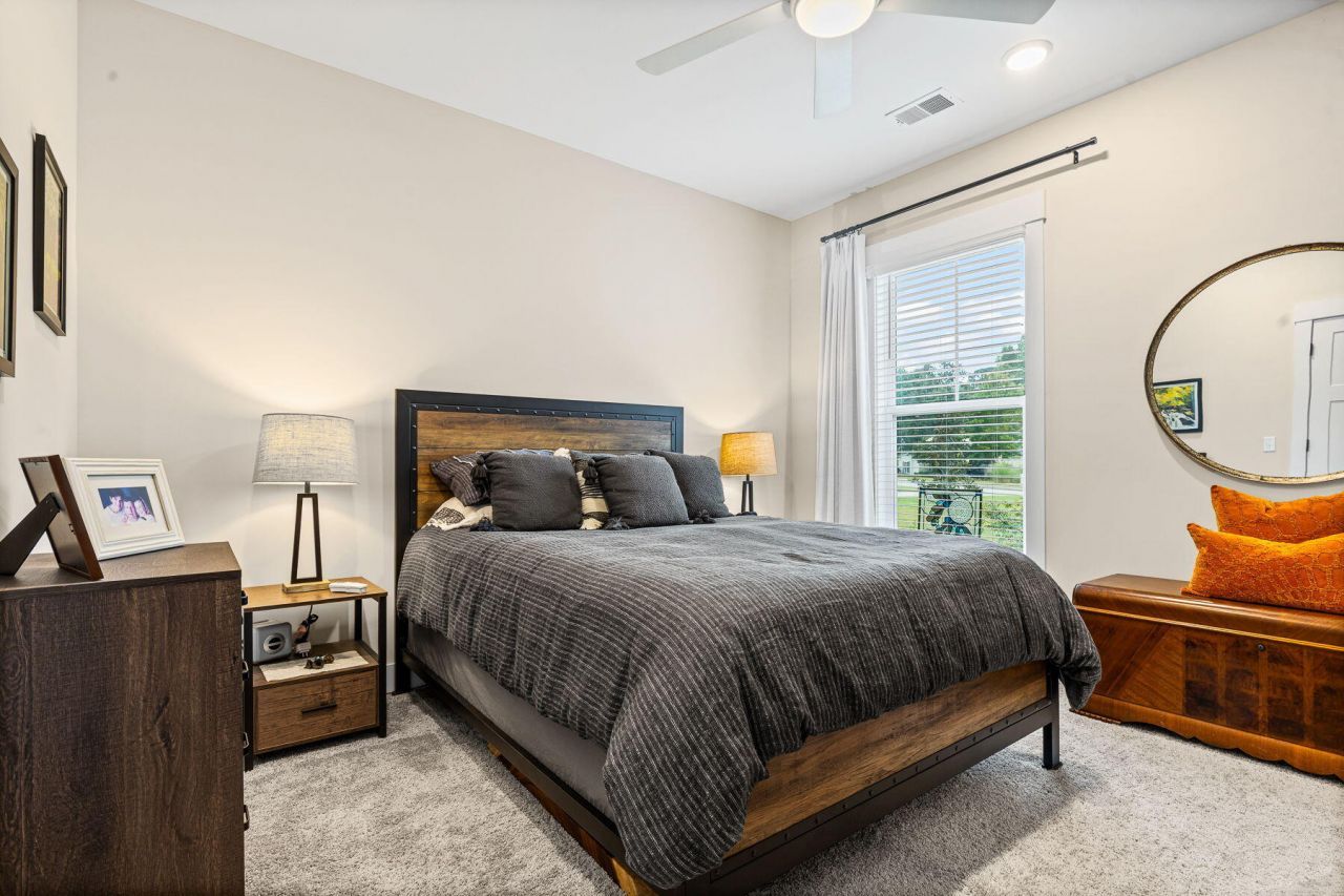 138 Twisted Oak Trail Photo 15