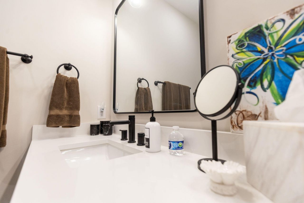 138 Twisted Oak Trail Photo 17