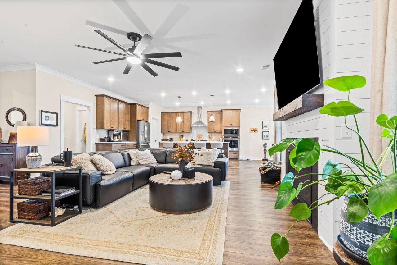 138 Twisted Oak Trail Photo 28