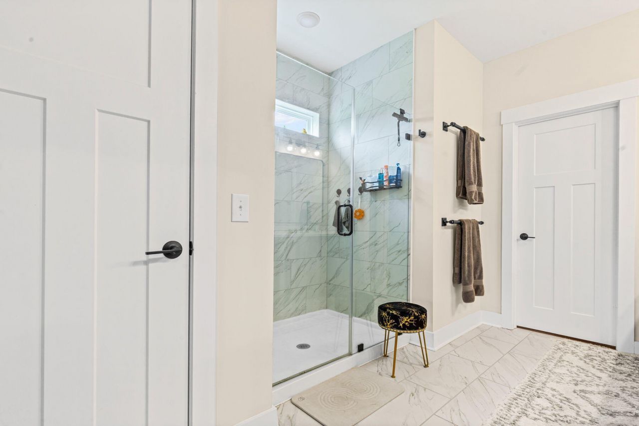 138 Twisted Oak Trail Photo 59