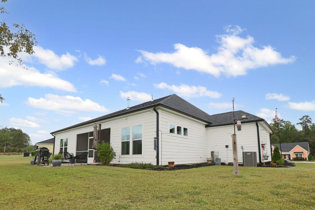 138 Twisted Oak Trail Photo 76