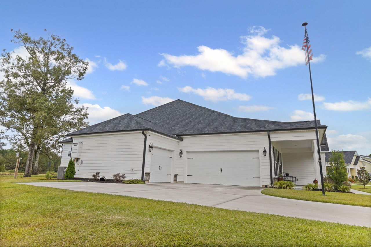 138 Twisted Oak Trail Photo 79